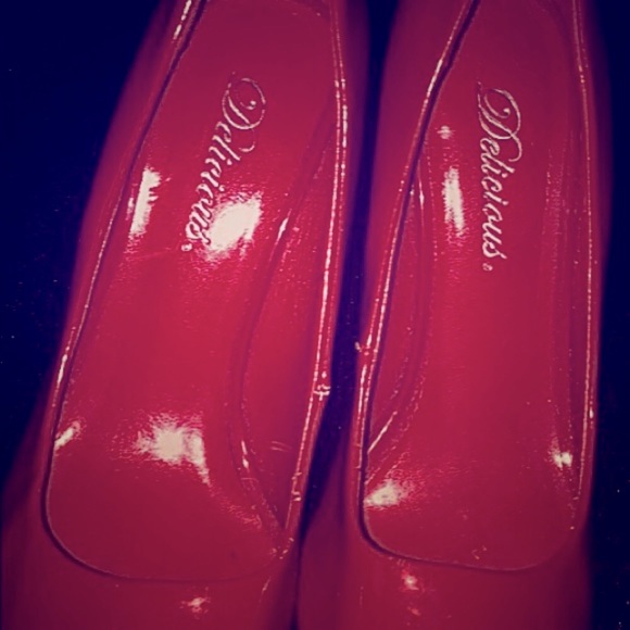 Buy 1 Get 1 FREE 🌸DeLicious Patent Leather peep-toe Heels🌸 - Picture 2 of 4